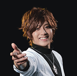 堀宮英知役:中尾拳也