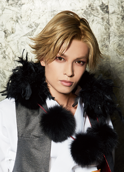 奥井翼(烏天狗)役:瀬戸啓太