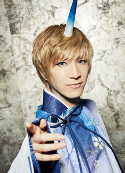 和泉柊羽(蛟)役:田中稔彦