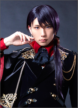 篁志季役:日向野祥