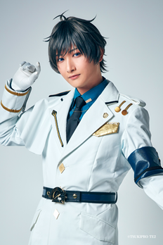 長月 夜役：秋葉友佑