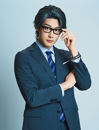 灰月文彦 役:井上雄太